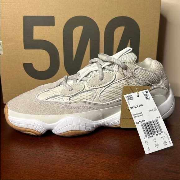 Sneakers | Yeezys, Jordans, Nikes, & Adidas sneakers for sale! - Picture 12 of 15